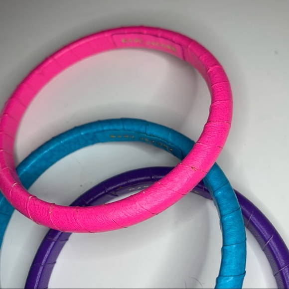 Marc Jacobs Wrapped Leather Bangles - Set of 3 - Picture 4 of 8